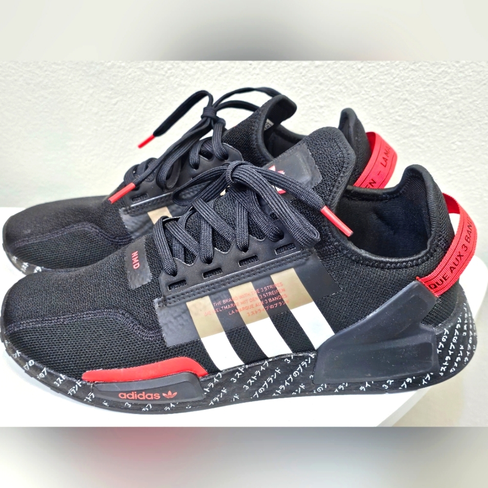 Adidas Mens NMD R1 V2 Lace Up Sneakers Shoes Casual
